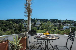 Country house: a Garden and a View!